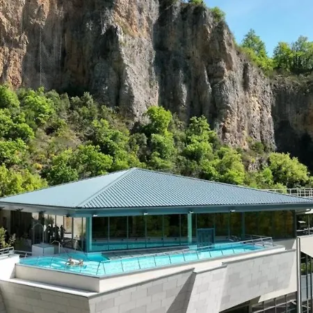 T3 63m2 - L'atypique Et Son Jardin De 350m2 Au Coeur De Apartment